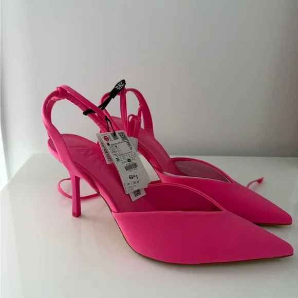 Zara | Vibrant Pink Heels - Picture 4 of 5
